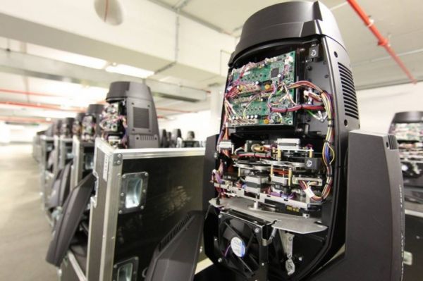 Στήνεται η σκηνή της Eurovision στο Ντίσελντορφ