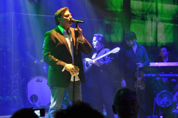 Επώνυμες επισκέψεις σε Καρρά-Μακρόπουλο