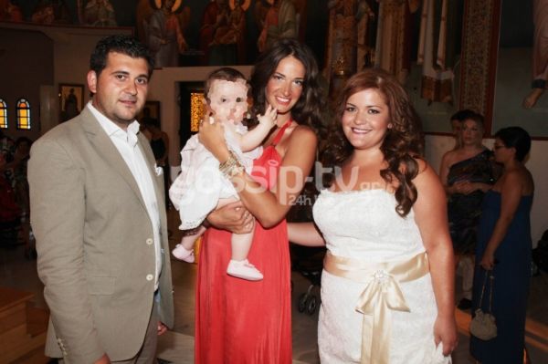 Εύα Λάσκαρη: Λίγο πριν τον γάμο της έγινε νονά!