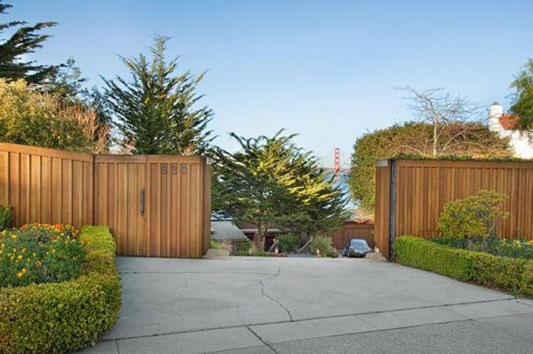 Ο ιδιοκτήτης του twitter… tweetαρε το νέο του σπίτι!