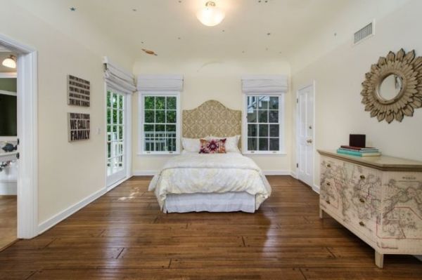 Τζόντι Φόστερ: Πουλάει το σπίτι της στο Χόλιγουντ έναντι 6,4 εκατ. δολαρίων