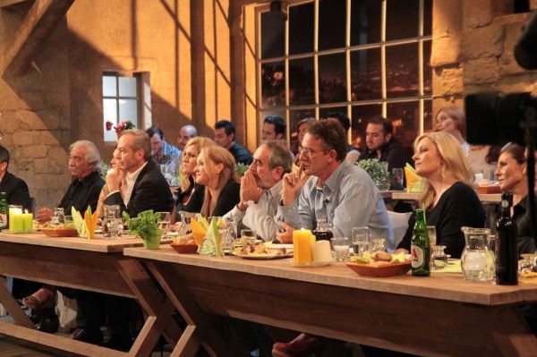 Όλα όσα θα δούμε αύριο στην πρεμιέρα της εκπομπής «Στην υγειά μας ρε παιδιά» (Φωτό)