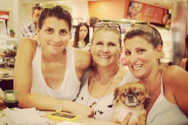 Δείτε την «άγνωστη» κόρη του Κώστα Βουτσά