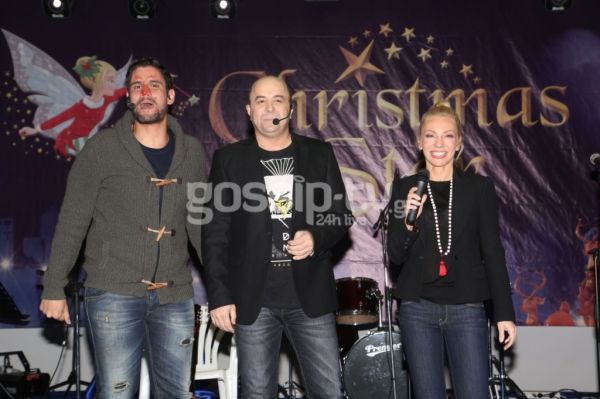 Σεφερλής-Τσαβαλιά-Ουγγαρέζος: Φωταγώγησαν Χριστουγεννιάτικο δέντρο σε φιλανθρωπικό bazaar