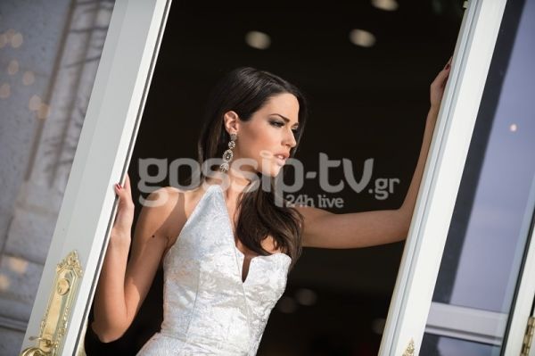 Σκίζει η Ισμήνη στο Miami! 