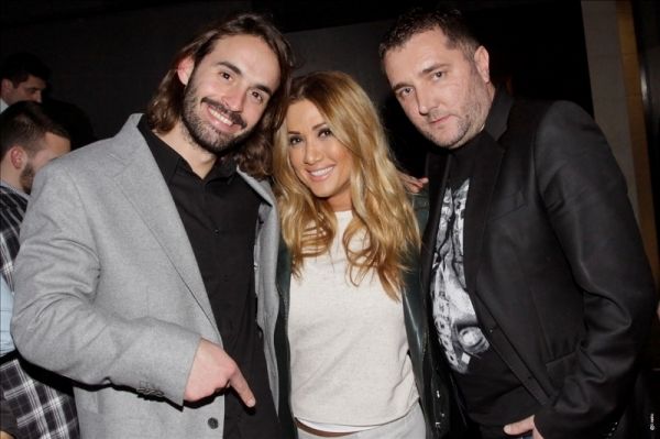 Η διασκέδαση «χτυπάει» κόκκινο στο Acro