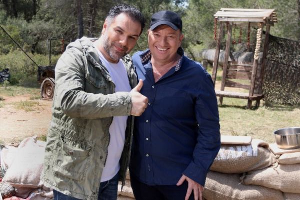 Backstage από τη νέα εκπομπή του Αρναούτογλου