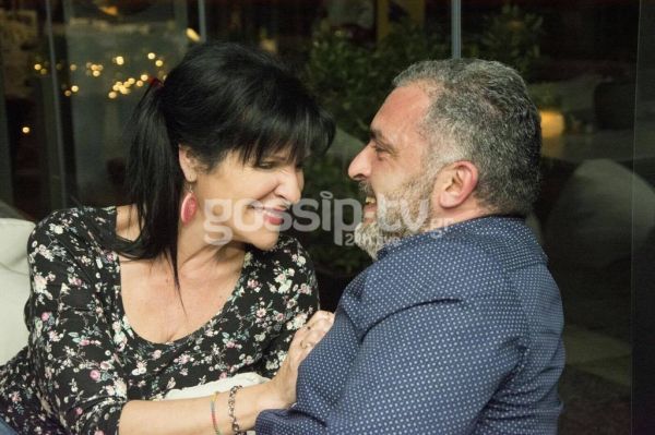 Νέο ζευγάρι της σόουμπιζ μέσα στα «μέλια»!