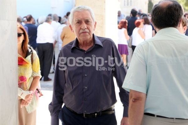 Το τελευταίο «αντίο» στον Δημήτρη Μαρωνίτη