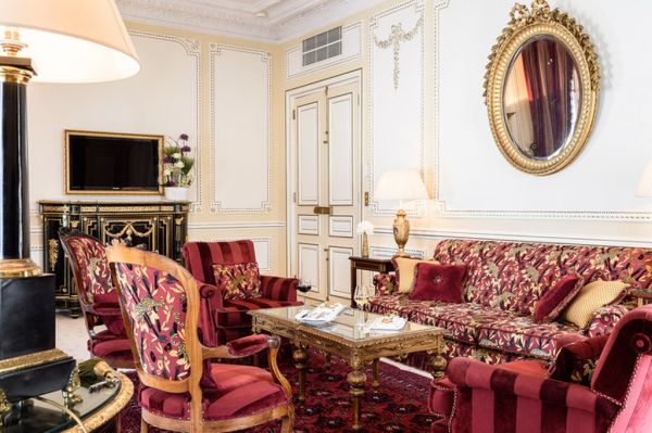 Πριγκιπικές… διακοπές με χλιδή και πολυτέλεια