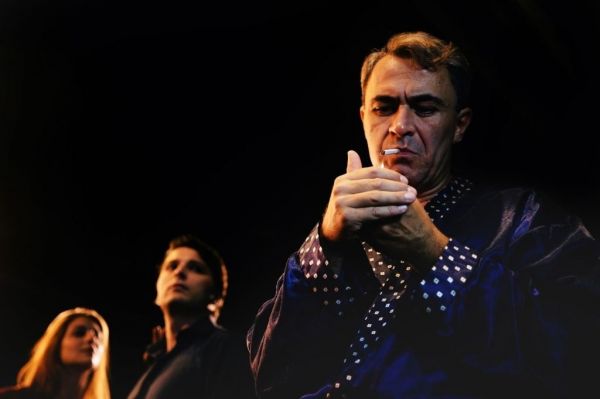 Τι νέο έχει ετοιμάσει ο Θανάσης Κουρλαμπάς;