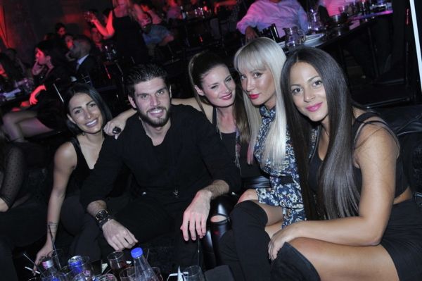 Οι Survivals διασκέδασαν με Σφακιανάκη-Ζήνα