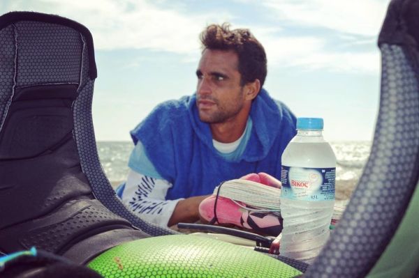 Survivor 2: Διάσημοι: Γιάννης Δρυμωνάκος: Από τις πισίνες στον… Άγιο Δομίνικο