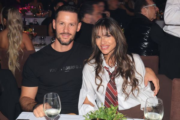 Εντυπωσιακό Opening Party