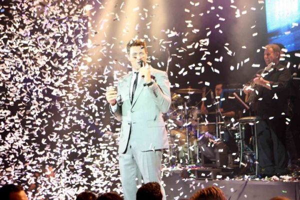 Η Δούκισσα στην πρεμιέρα του Χολίδη