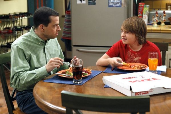Οι «Τwo and a Half Men» έρχονται στον Alpha με νέα επεισόδια 