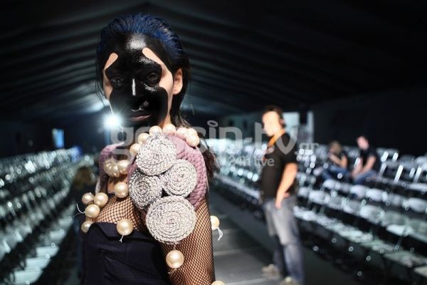 Βρε ποια είναι; (Quiz για δυνατούς λύτες) 