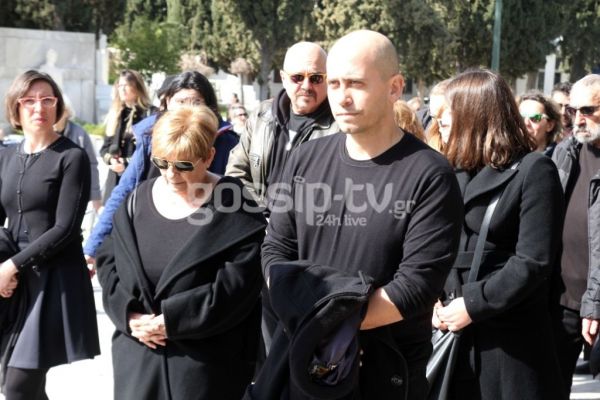 Το τελευταίο αντίο στον Δημήτρη Μυταρά