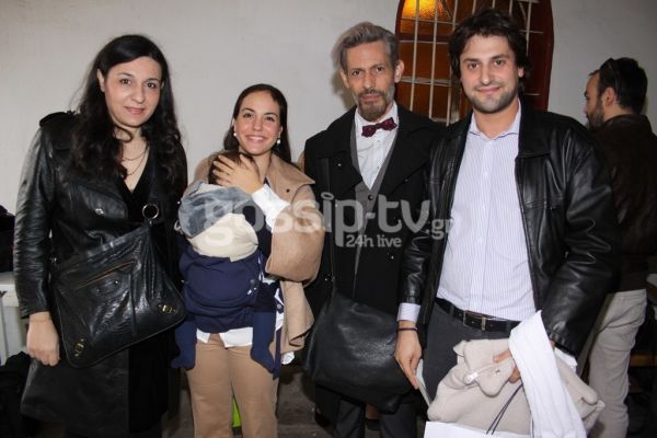 Φαίη Ξυλά – Κωνσταντίνος Γιαννακόπουλος: Το φωτογραφικό άλμπουμ της βάπτισης τους γιου τους