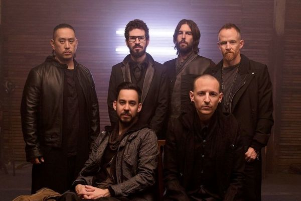 Linkin Park: Κυκλοφορούν νέο άλμπουμ αφιερωμένο στον Chester Bennington