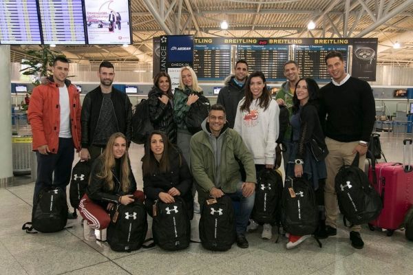 Survivor 2: Μαχητές και Διάσημοι ποζάρουν στο αεροδρόμιο λίγο πριν την αναχώρησή τους. Δείτε τους