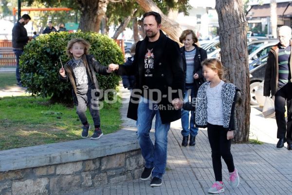 Γιώργος Λιανός: Βόλτα με τα παιδιά του 
