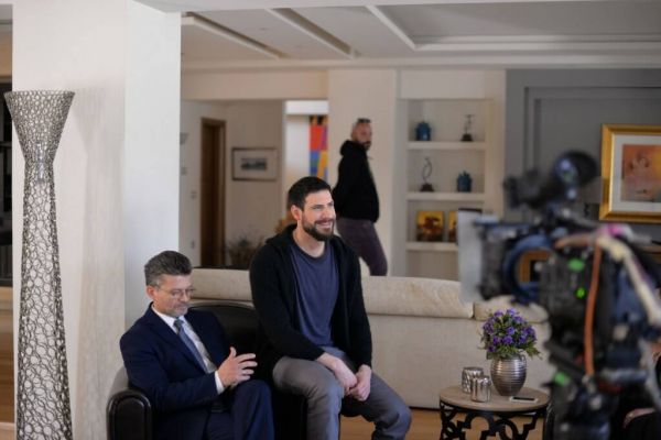 Γυναίκα χωρίς όνομα: Η Ρία κάτω από την πίεση των παιδιών έχει αποφασίσει να…