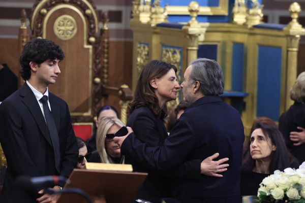 ΕΞΟΔΙΟΣ ΑΚΟΛΟΥΘΙΑ ΤΗΣ ΜΑΡΙΝΕΛΛΑΣPOOL ΚΟΝΤΑΡΙΝΗΣ ΓΙΩΡΓΟΣ