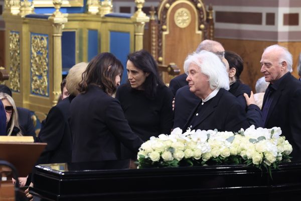 ΕΞΟΔΙΟΣ ΑΚΟΛΟΥΘΙΑ ΤΗΣ ΜΑΡΙΝΕΛΛΑΣPOOL ΚΟΝΤΑΡΙΝΗΣ ΓΙΩΡΓΟΣ