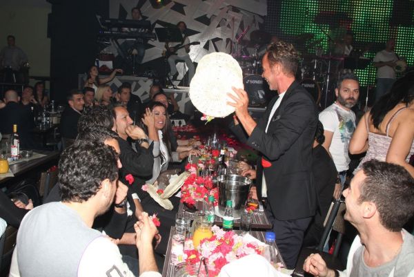 Πρεμιέρα με… πολλά κέφια για Μενιδιάτη-Καραφώτη–Θέλξη