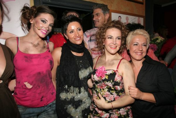 Έσκισαν "Οι Απελπισμένοι" στο Θέατρο Αθηνά