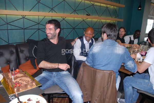 Το prive Happy birthday party του Καραγκούνη