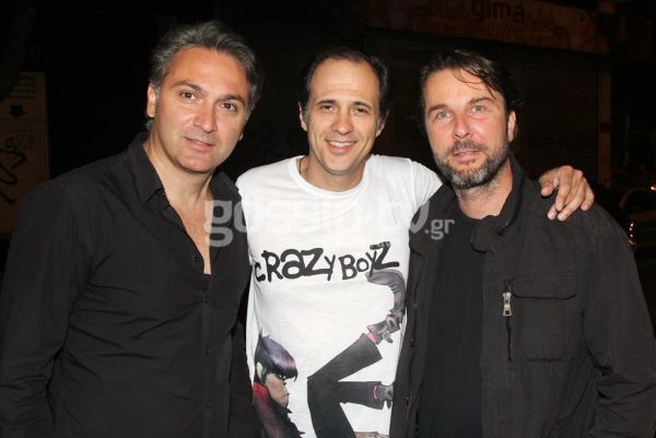 Πρεμιέρα για την κωμωδία του καλοκαιριού «Ένα εξοχικό παρακαλώ» στο θέατρο «Αθηνά»