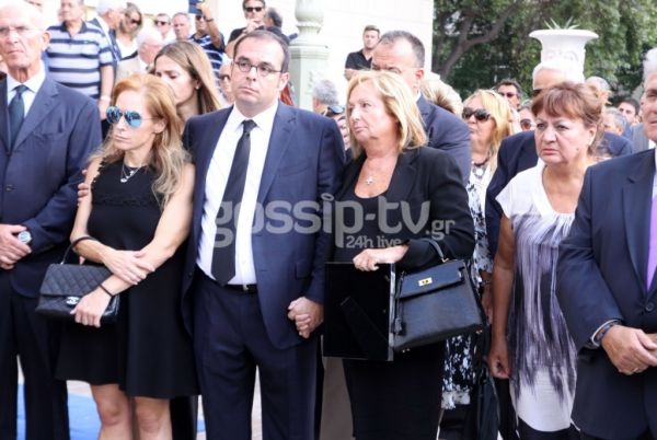 Το τελευταίο αντίο στον Κώστα Μήτση