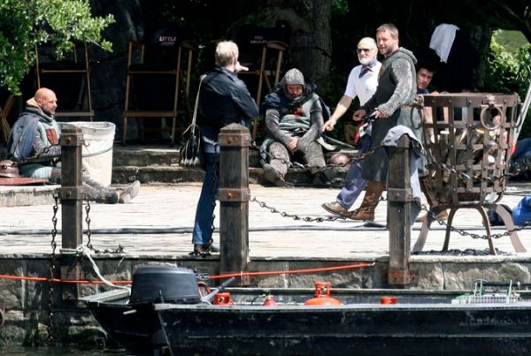 Ο ιππότης με.. τα γυαλιά