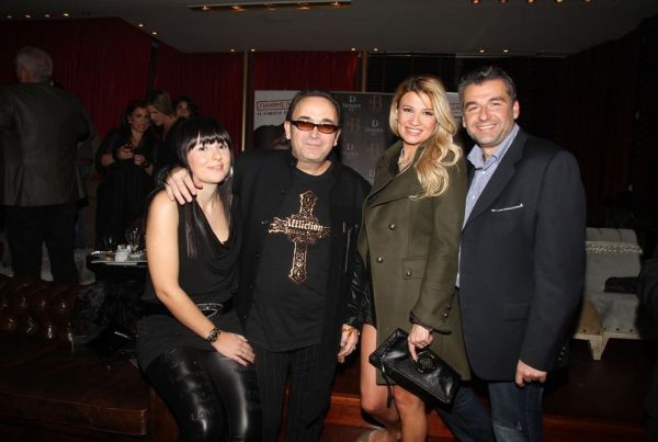 Για άλλη μια φορά πλατινένιος ο Γιάννης Πάριος