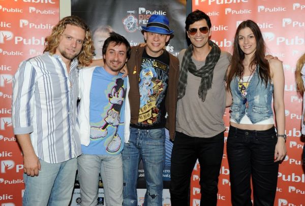 Λάτρης της τεχνολογίας ο Σάκης Ρουβάς!