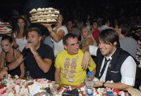 Καρέ καρέ η έξοδος Ρέμου-Μπόσνιακ!