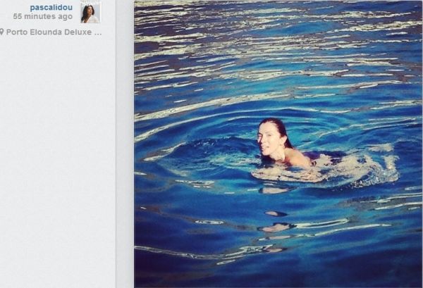 Πρωινή βουτιά στην Ελούντα