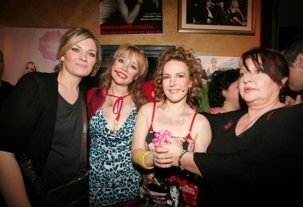 Έσκισαν "Οι Απελπισμένοι" στο Θέατρο Αθηνά