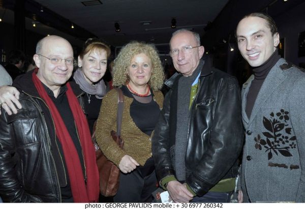 O συγγραφέας Sherman στην πρεμιέρα έργου του στην Αθήνα