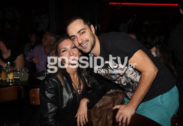 Ζέτα Μακρυπούλια: Πρώτο τραπέζι στην πρεμιέρα του Χατζηγιάννη!