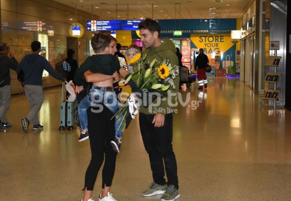 Nomads: Η Όλγα Πηλιάκη επέστρεψε – Συγκινημένη στην αγκαλιά του άντρα της και των παιδιών της