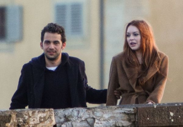 Νέος έρωτας; Οι παπαράτσι φωτό, που κάνουν το γύρο του διαδικτύου με γνωστή ηθοποιό με νεαρό