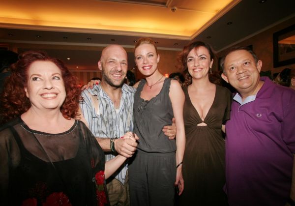 Έσκισαν "Οι Απελπισμένοι" στο Θέατρο Αθηνά