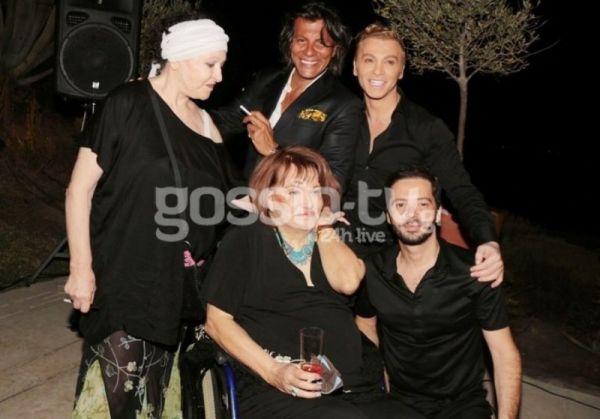 Η έκπληξη του Ψινάκη στην Μαίρη Χρονοπούλου για τα γενέθλιά της! (φωτό)