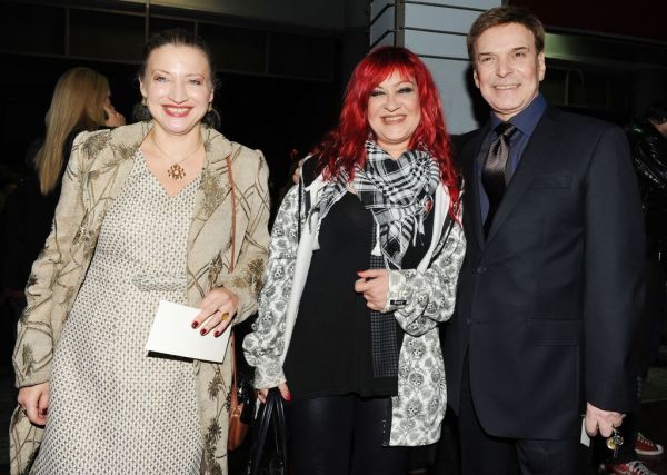 Τα “κορίτσια ημερολογίου” ξαναχτυπούν την θεατρική Αθήνα 