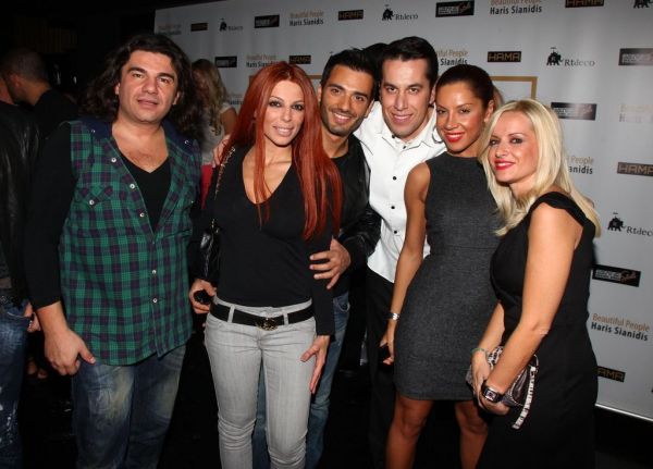 Καρέ - καρέ το party γενεθλίων του Χάρη Σιανίδη 