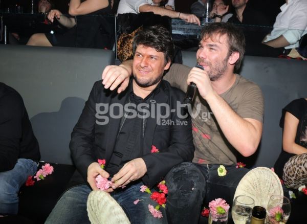 Ο Γιώργος Σαμπάνης τα «έσπασε» στον Πάνο Κιάμο