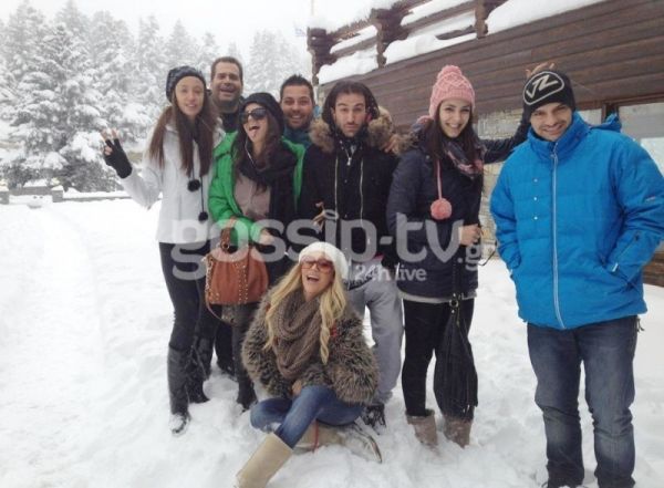 Ποιες βγάζουν γλώσσα στο κρύο; (φωτό)